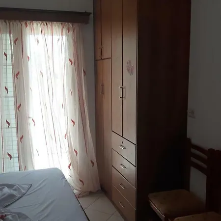 Tiku Friend's Aparments كساميل
