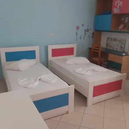 Tiku Friend's Aparments